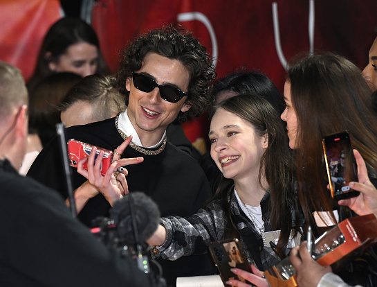 Timothée Chalamet u ulozi Bob Dylana: Trejler za film 