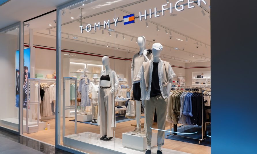 Tommy Hilfiger otvorio novu i proširenu radnju u UŠĆE Shopping Centru