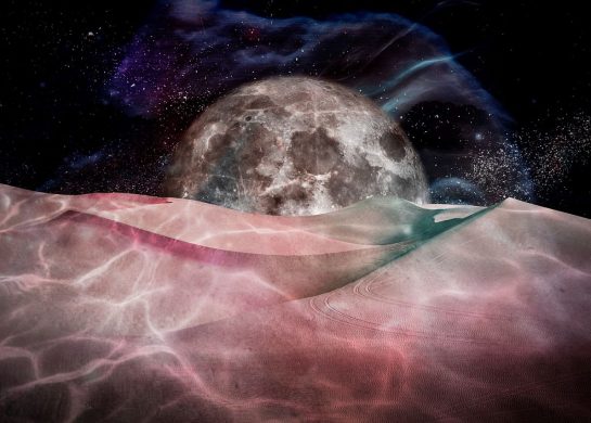 Beyond the Horizon, izložba fotografija