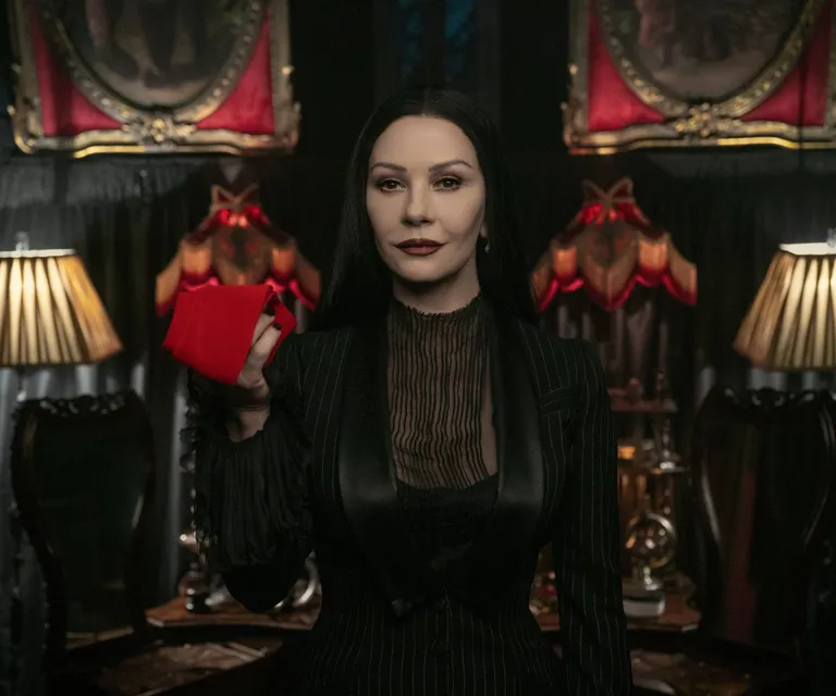 wednesday druga sezona, uredjenje doma