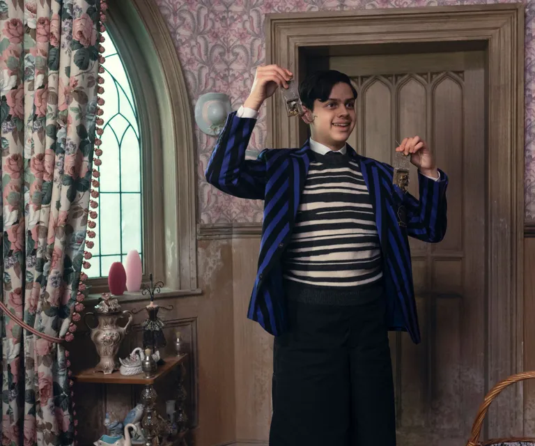 wednesday druga sezona, uredjenje doma