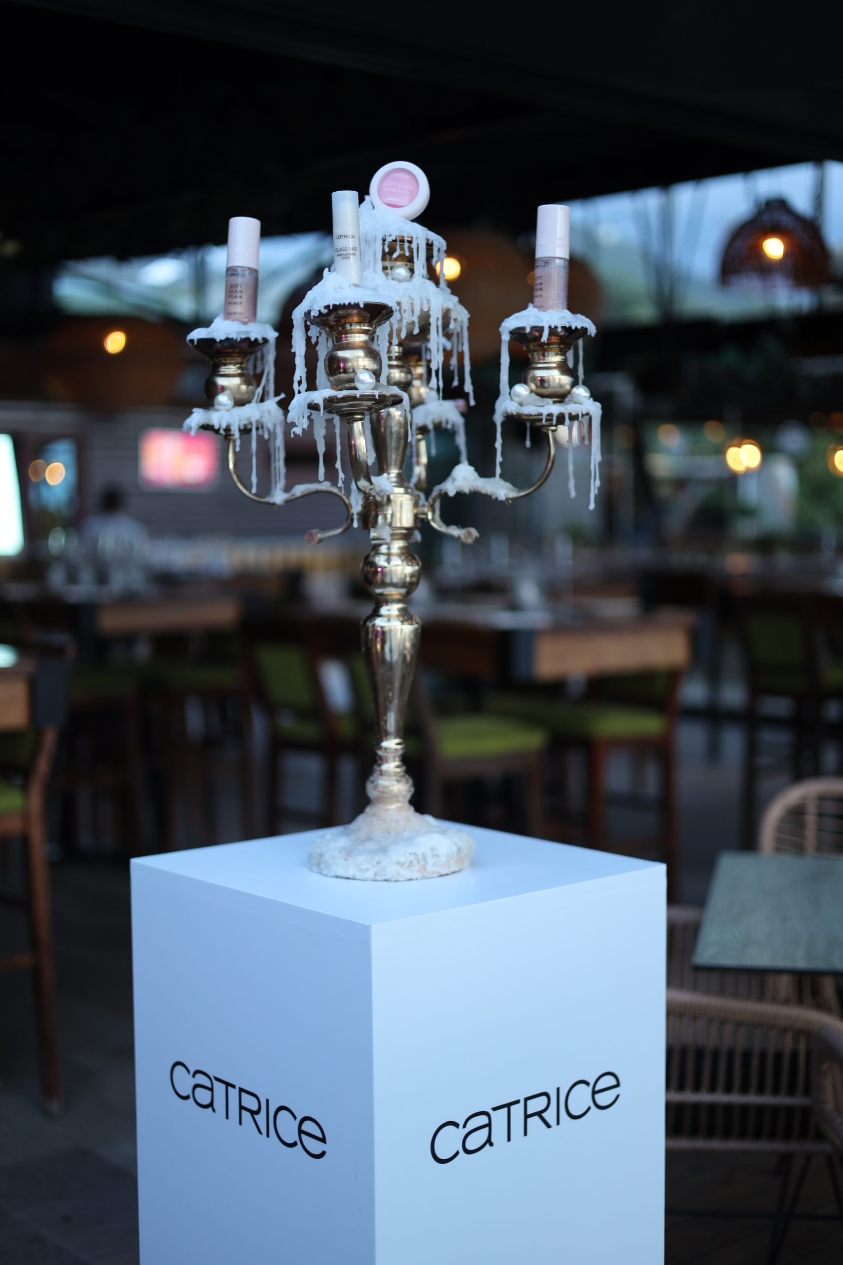 essence i Catrice lov na bisere na Ohridu