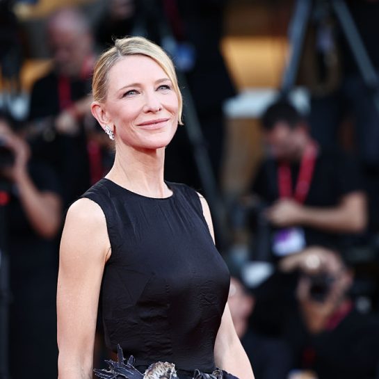 Cate Blanchett na crvenom tepihu u Veneciji na premijeri filma Father Mother Sister Brother, septembar 2025