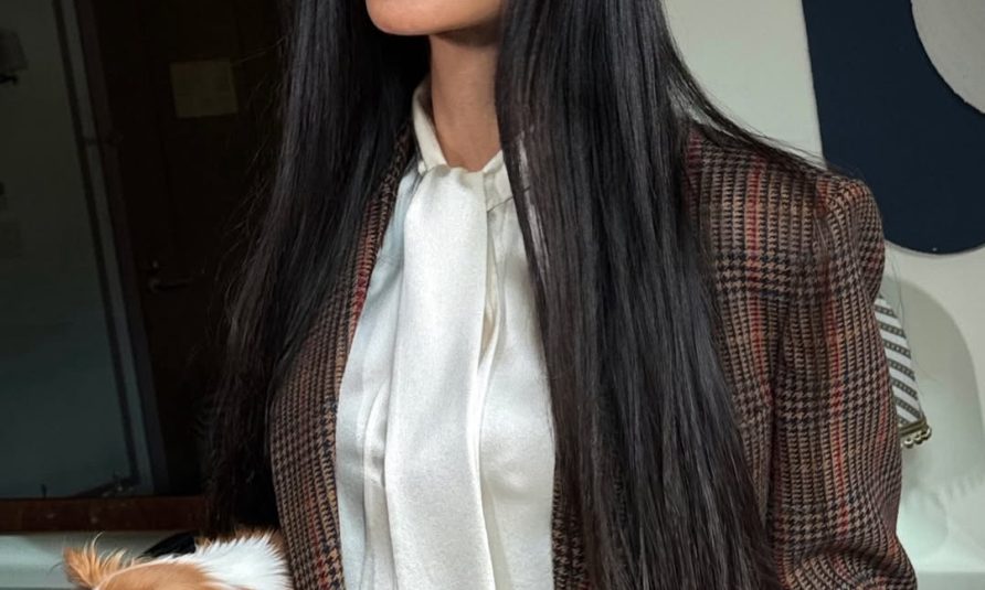 demi moore u zenskom odelu