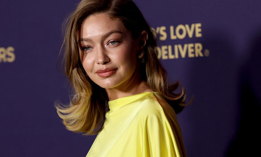 Puter žuta haljina Gigi Hadid