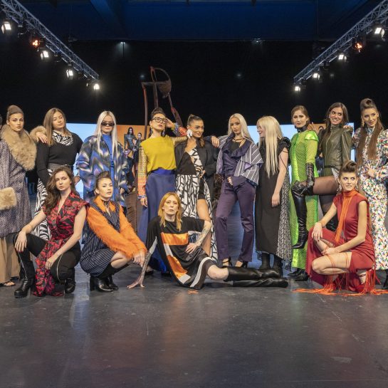 39. Fashion Selection